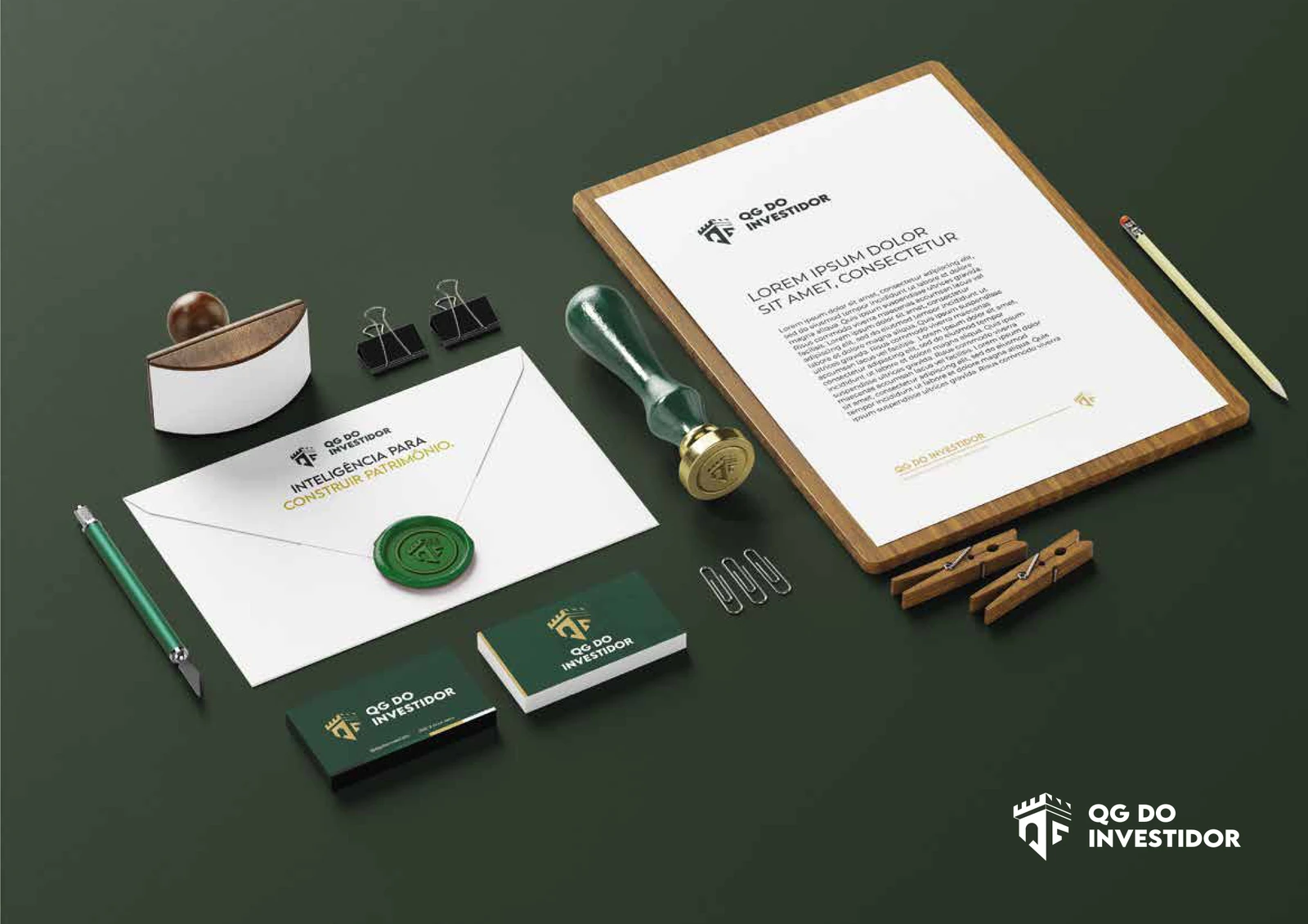 Papelaria da marca: papel timbrado, envelope, cartões e selo de lacre